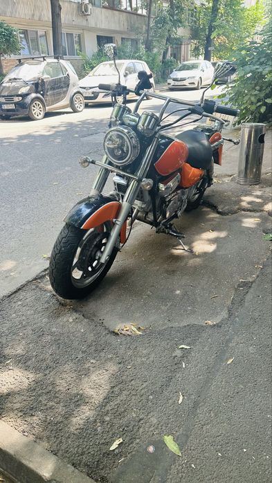 Motocicleta chopper