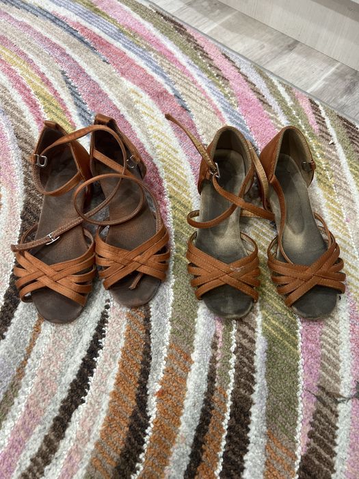 Продам туфли для бальных танцев