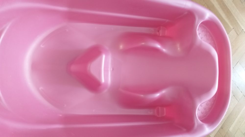 Бебешка количка и корито