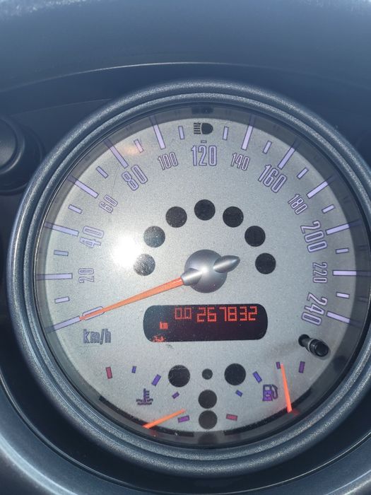 Vand MINI ONE  1.6 benzina