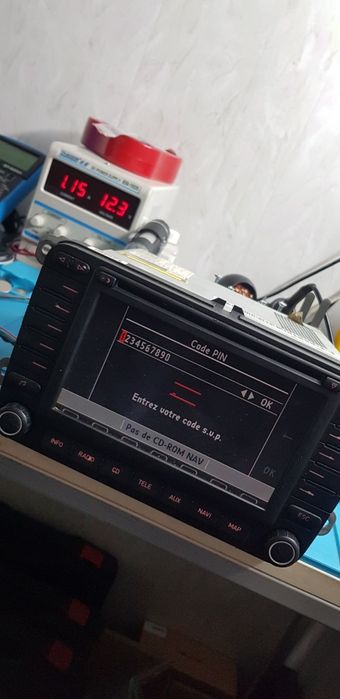 Resetare airbag , Decodare navigatii , Chei auto , Deblocari auto