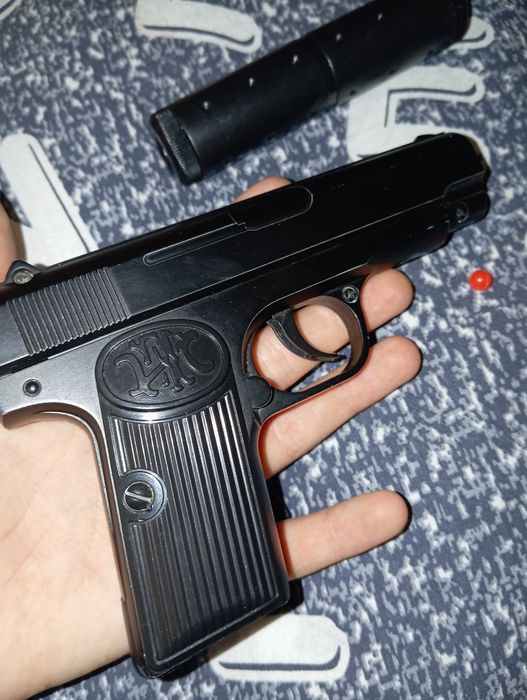 Продам детский пистолет