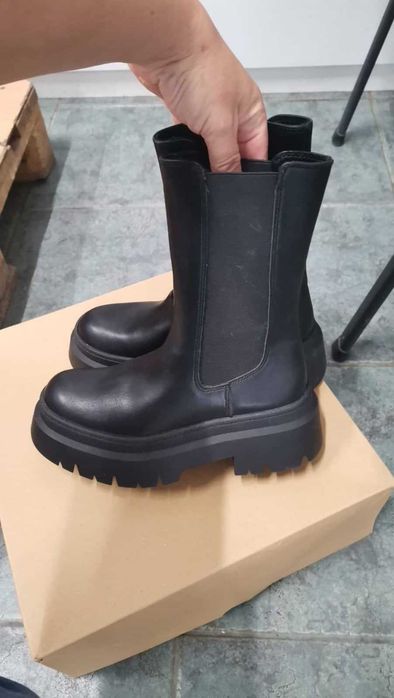 Pull&Bear къси ботуши