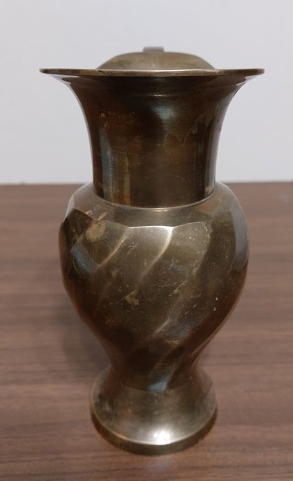 Кувшин латунь. Кувшинчик Индия