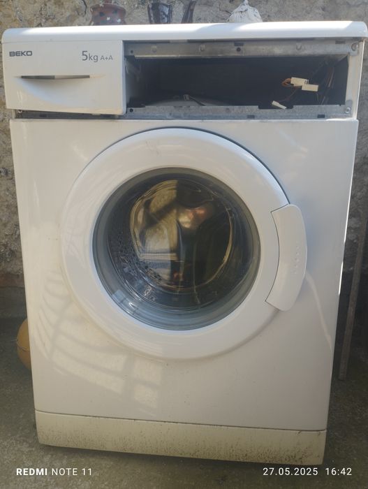 Пералня Beko slim  за части