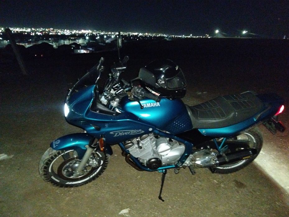 Продам Ямаху Диверсия xj600.