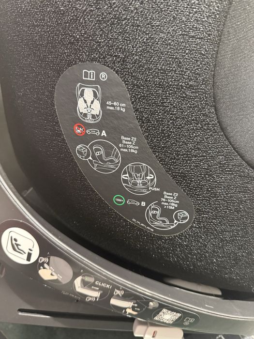 Scaun auto Sirona Z2 i-Size Plus Deep Black+ Baza Isofix