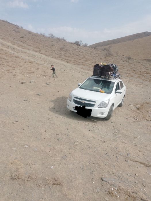 Автомобиль кобальт