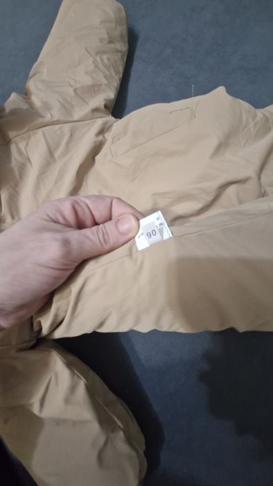 Продам комбинезон для девочки