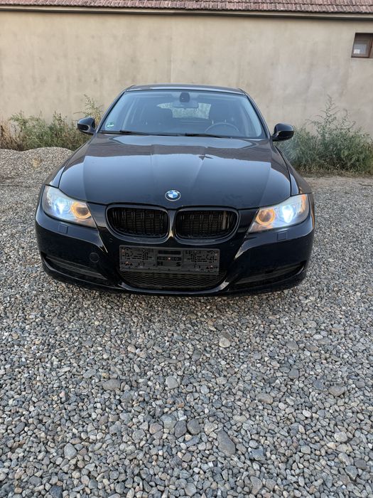 Vand sau dezmembrez BMW 316D E91 motor f10
