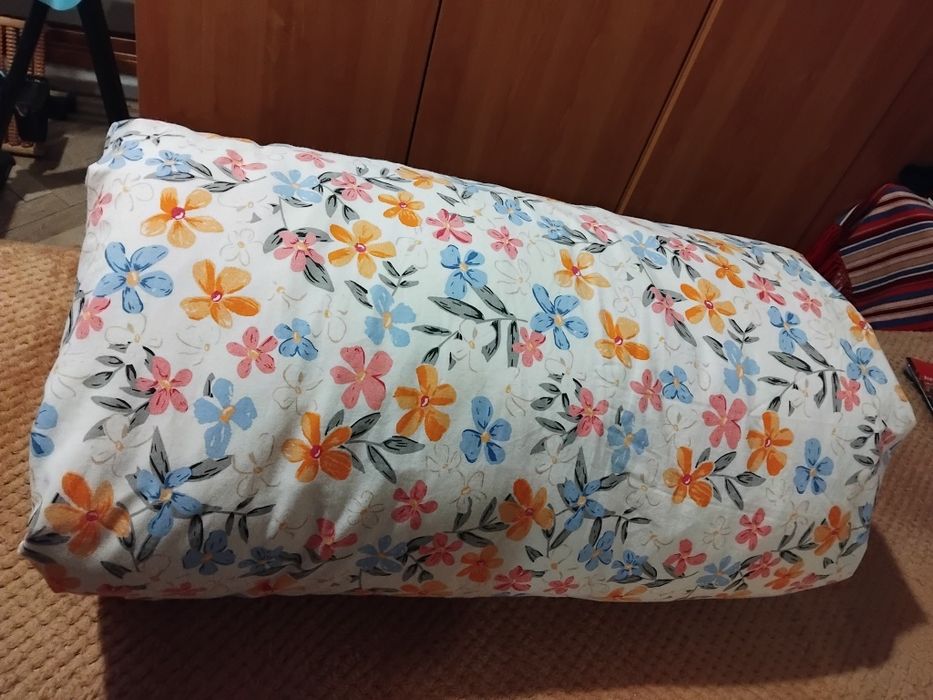 Pilotă + 3 cearceafuri de pilota