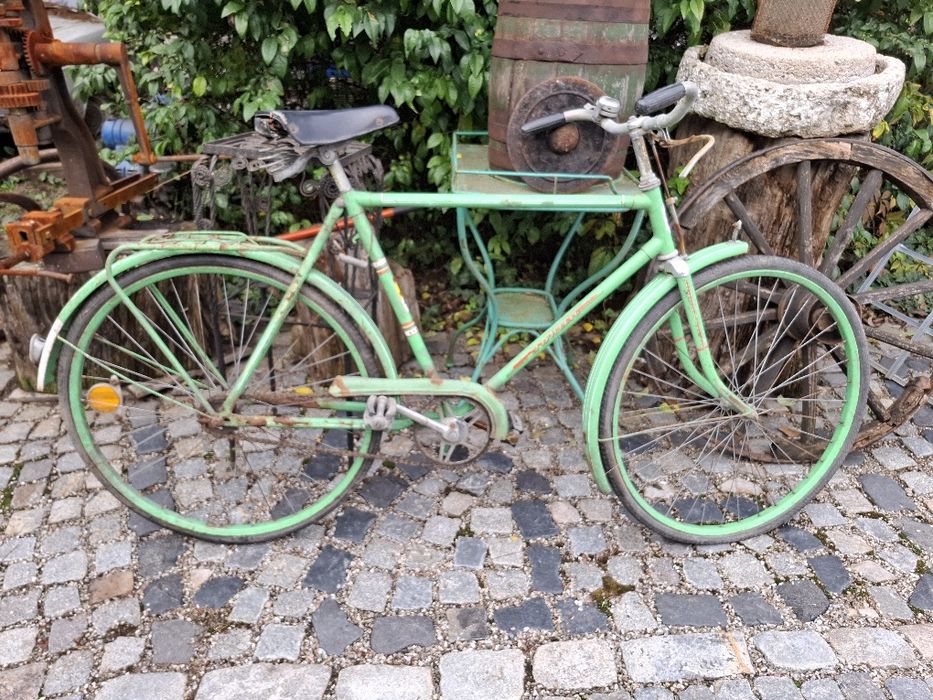 Bicicletă veche Tohan, anul 1980