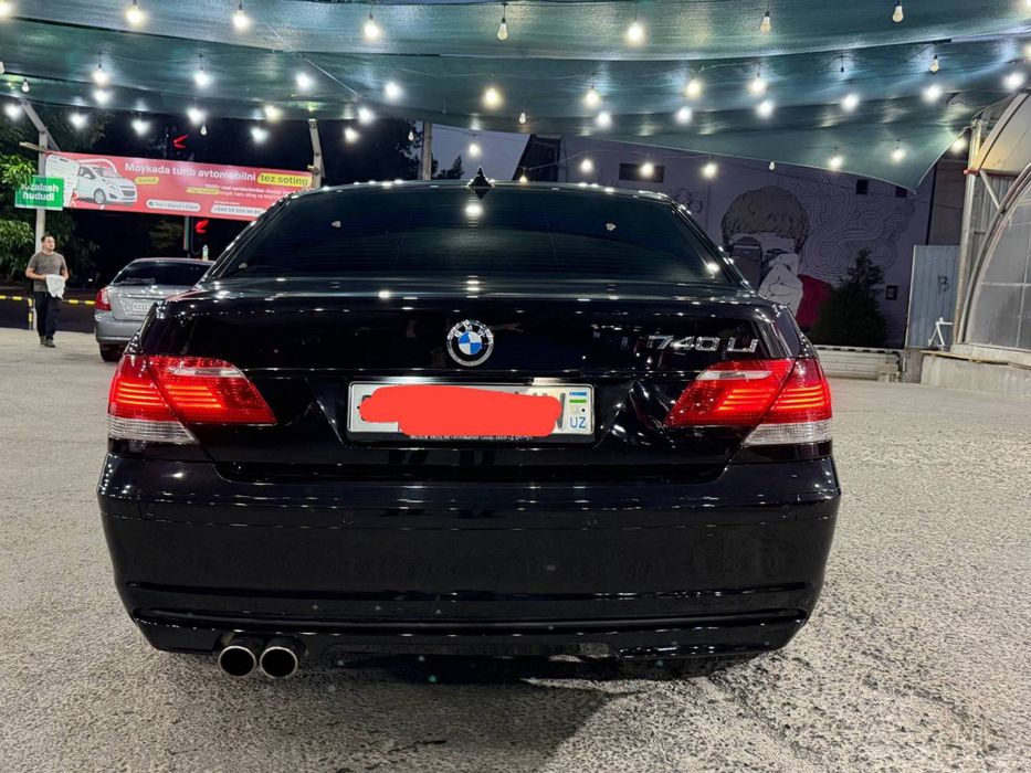 BMW 740 li  2007.
