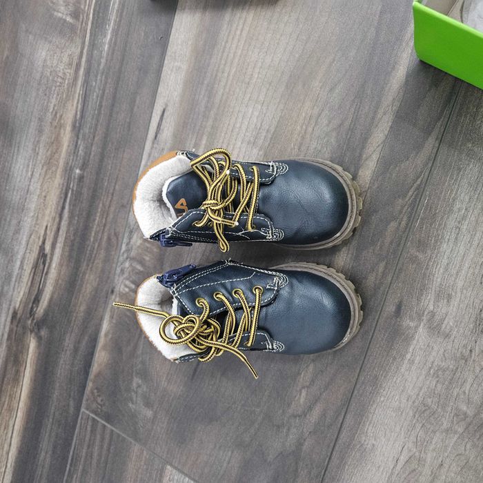 Детски боти за момче