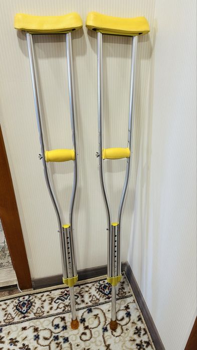 Костыли как новые