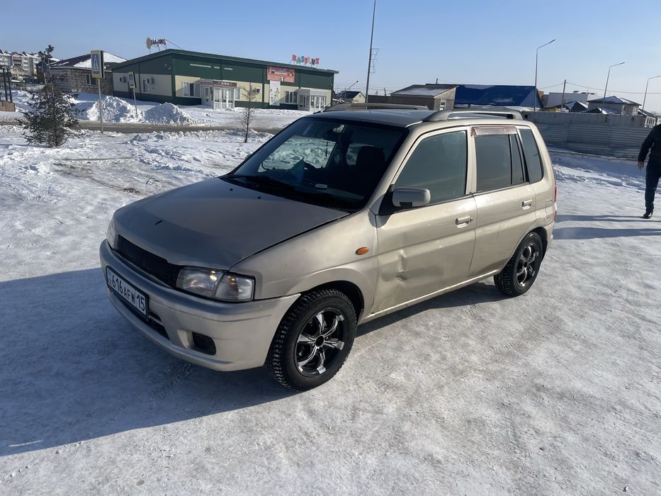 Продам мазду демио