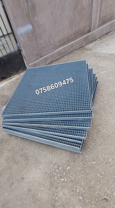Trepte-grilaje zincate 130x24