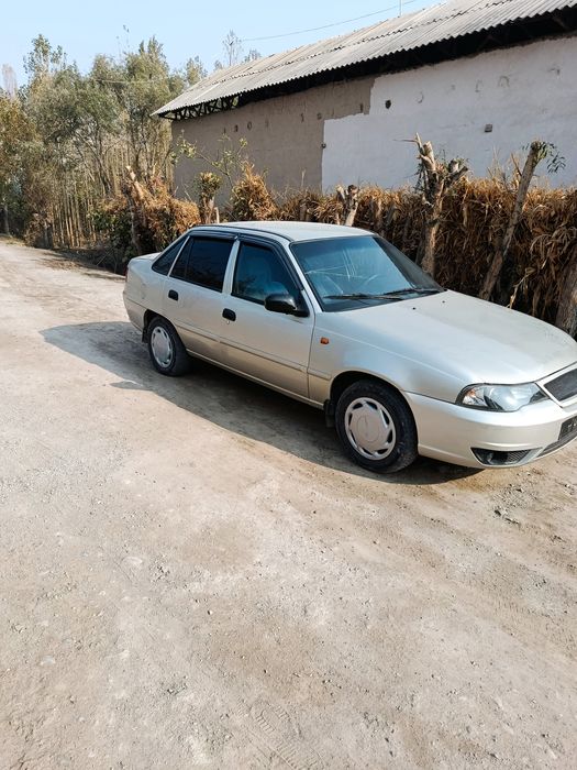 Nexiya 2 sotiladi