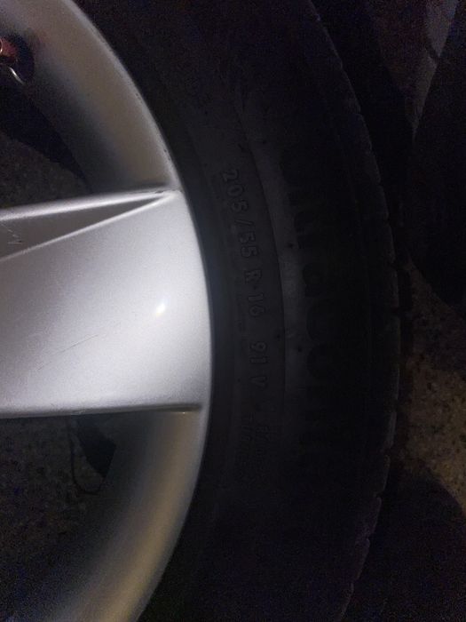 Комплект Джанти Шкода 16"  J 6 1/2 ET46 с гуми