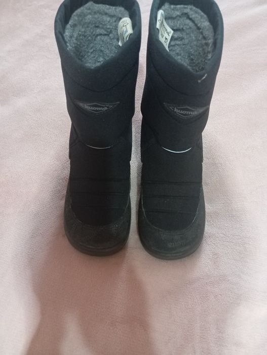 Женские полусапожки.