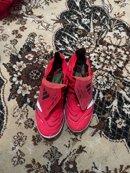 Сороконожки Adidas Predator League Tf