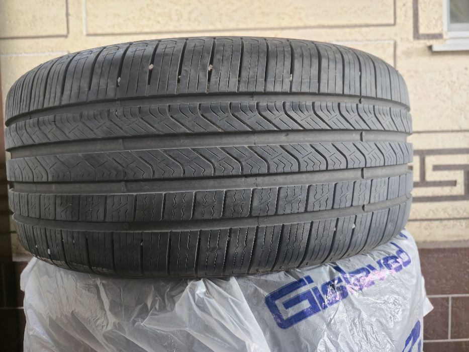 Продам летний шина 245/45/18r