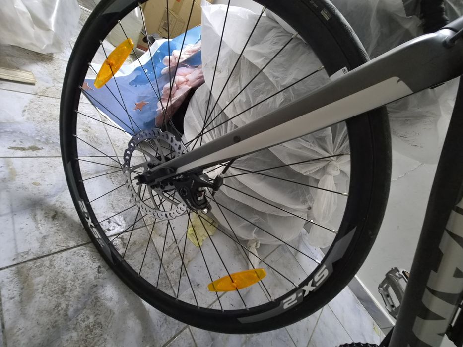 Продам Giant Anyroad 2