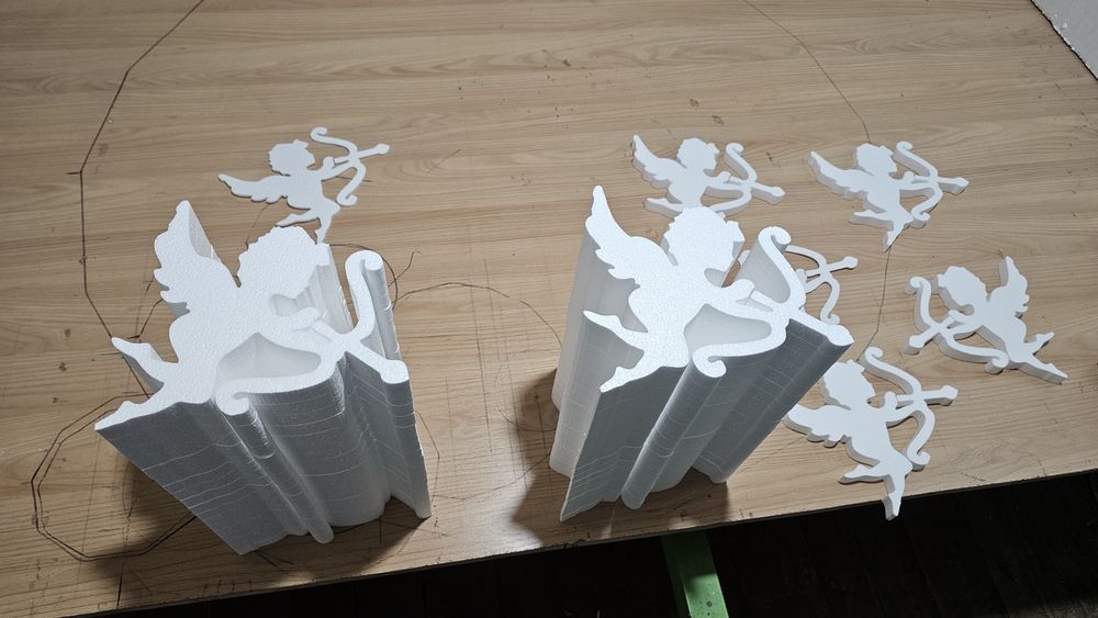 Цифры надписи и многое другое из пенопласта  быстро качественно