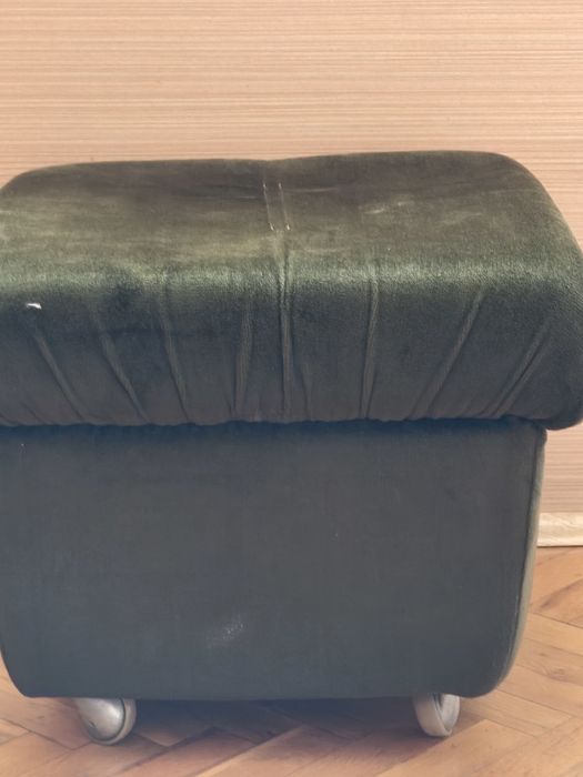 Диван 3ка разтеглив за спалня2 фотьойла 2 табуретkи