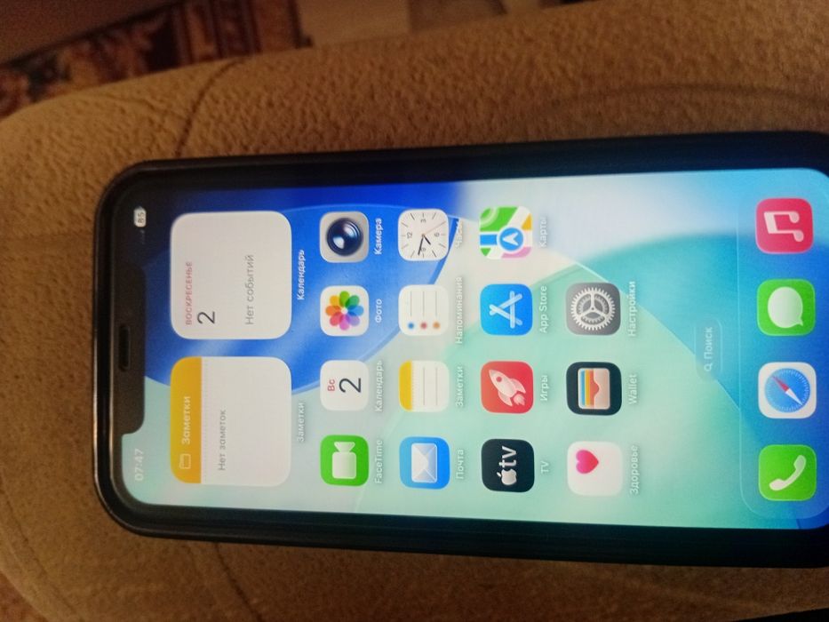 Продам айфон 11 за 100000