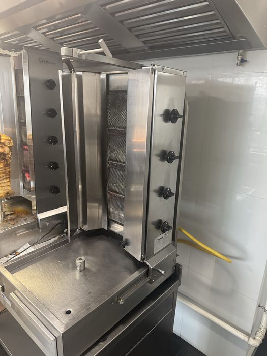 Vand aparat shaorma si alte utilaje