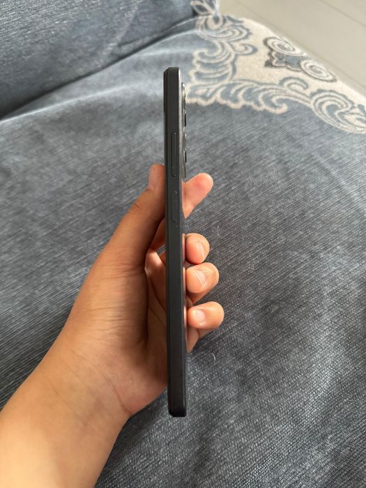 Продаю Xiaomi Redmi Note 12