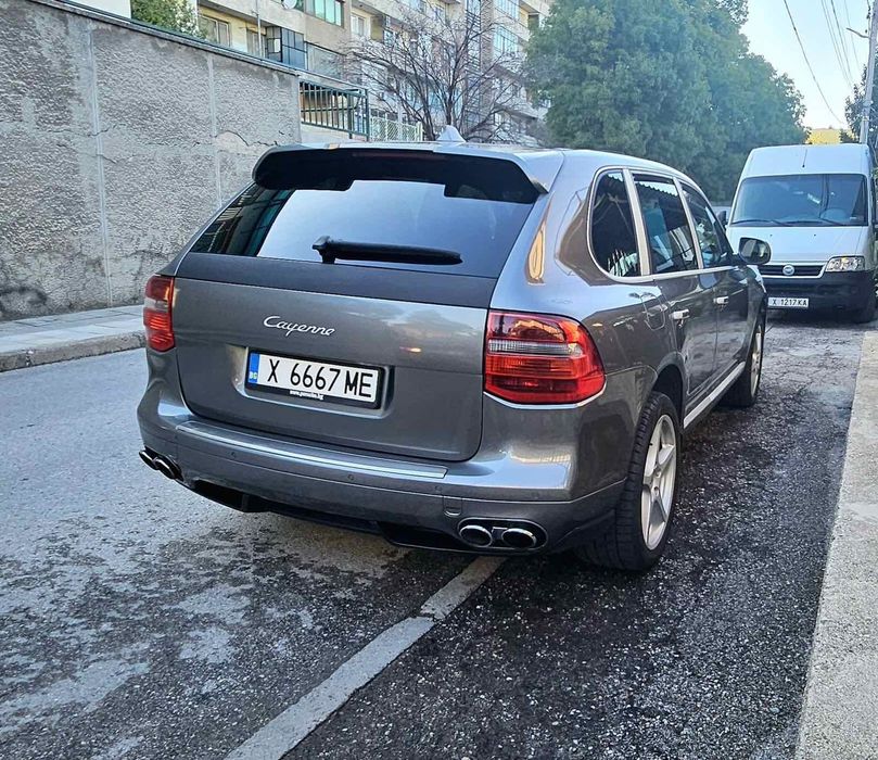 Porsche Cayenne 957 GTS