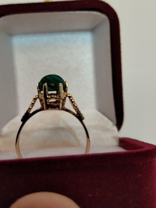 Советское кольцо 583 пробы с малахитом