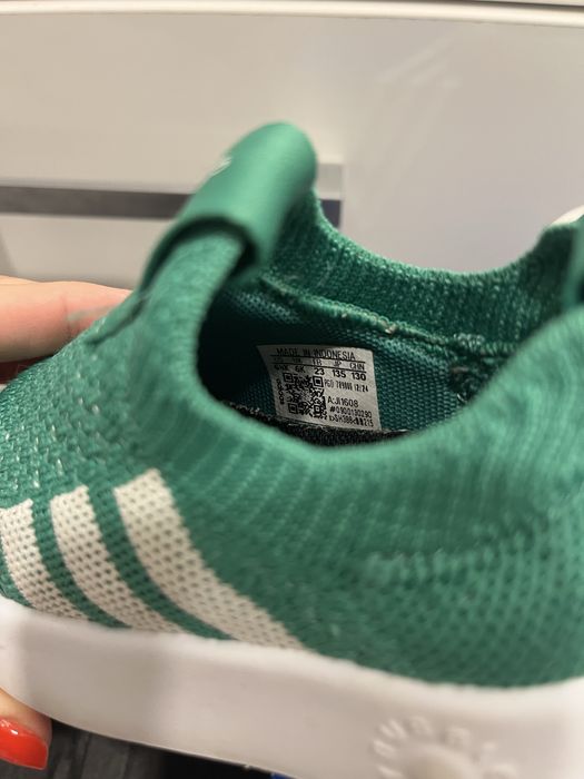 Adidas bubble comfy