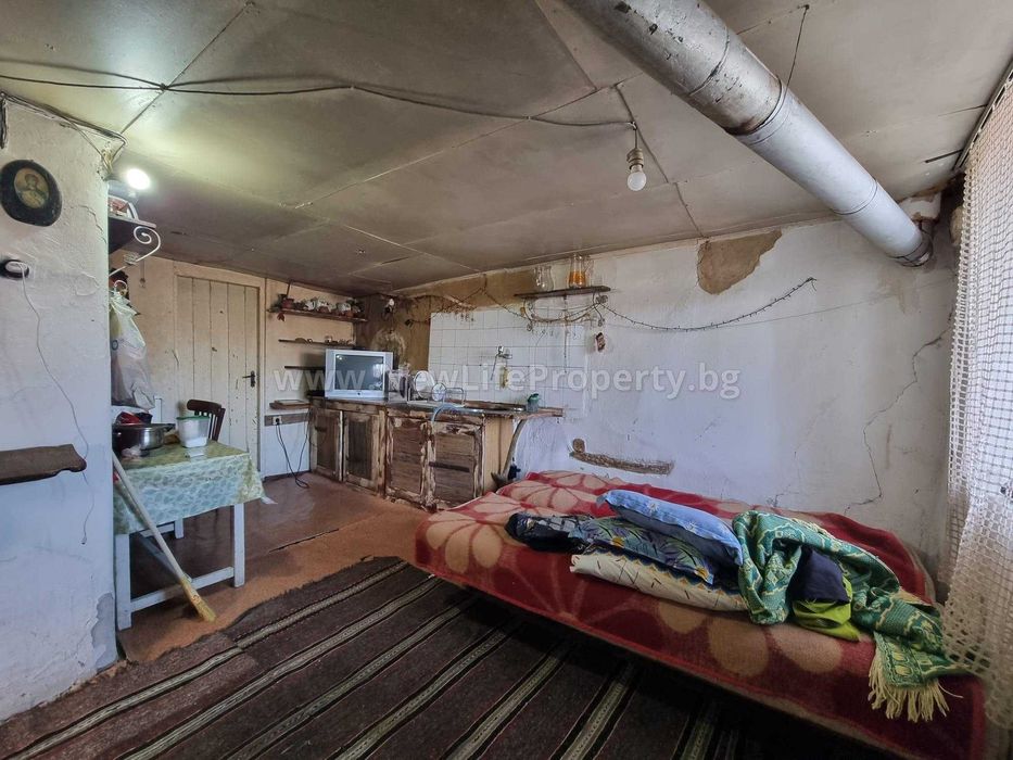 Продава се Къща в с. Бата, Област Бургас - 120 кв.м за 500 €/кв.м - Снимка #3