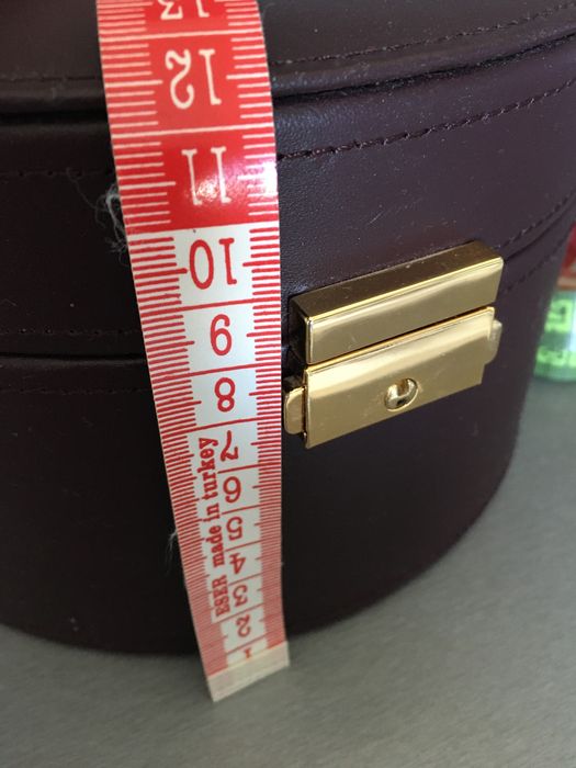 Кутия за бижута от естествена кожа