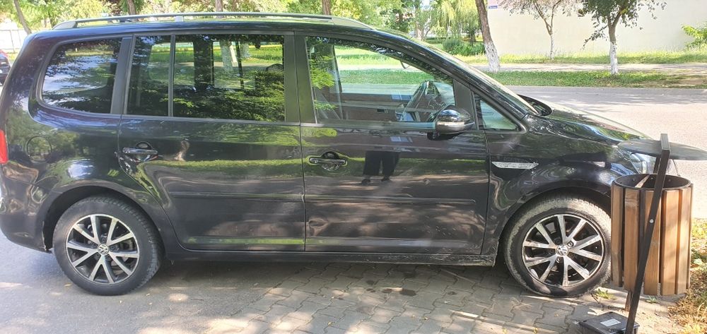 Volkswagen Touran 2015