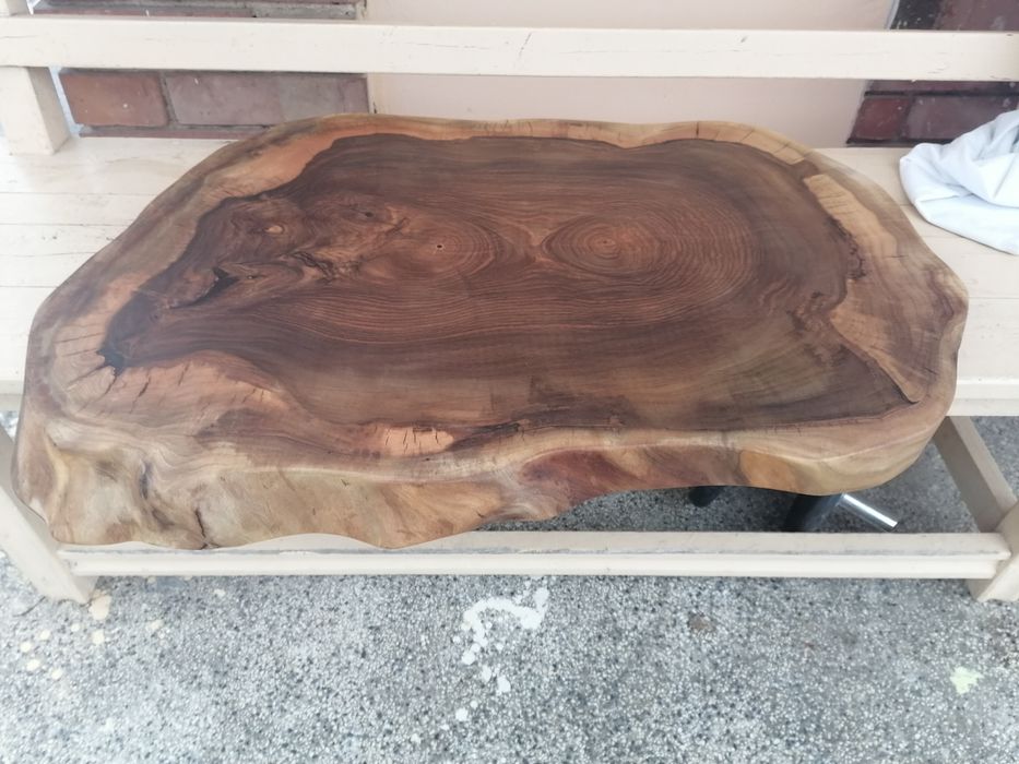 Плот за холна масичка орех и малко смола