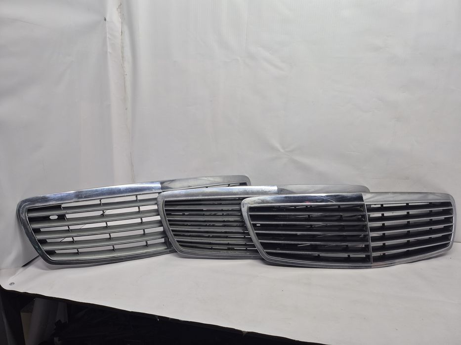 Решетка радиатора Mercedes W211