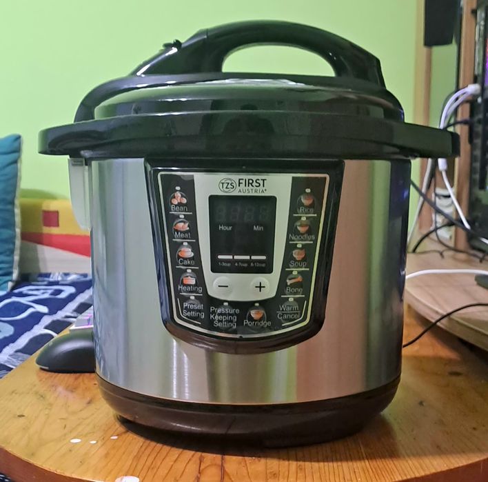 Мултикукър First Austria - с гаранция