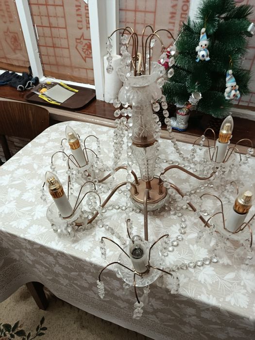 Люстра хрустальная чешская