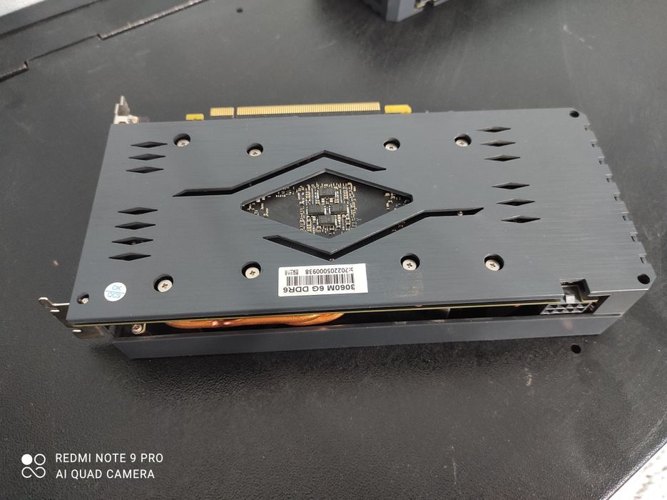 Продам вмдеокарту RTX 3060м