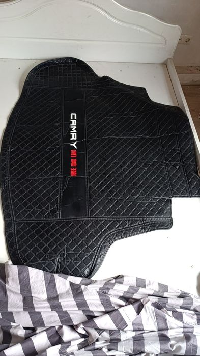 Полик в багажник на Campy