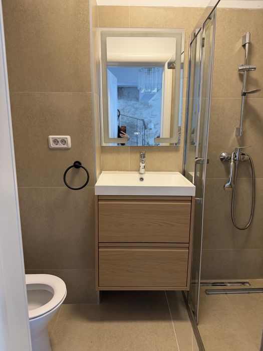 Dulap de baie + chiuveta si baterie inclusa noi