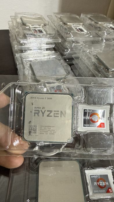 Продам процессоры AMD Ryzen 7 2700 и Ryzen 5 2600