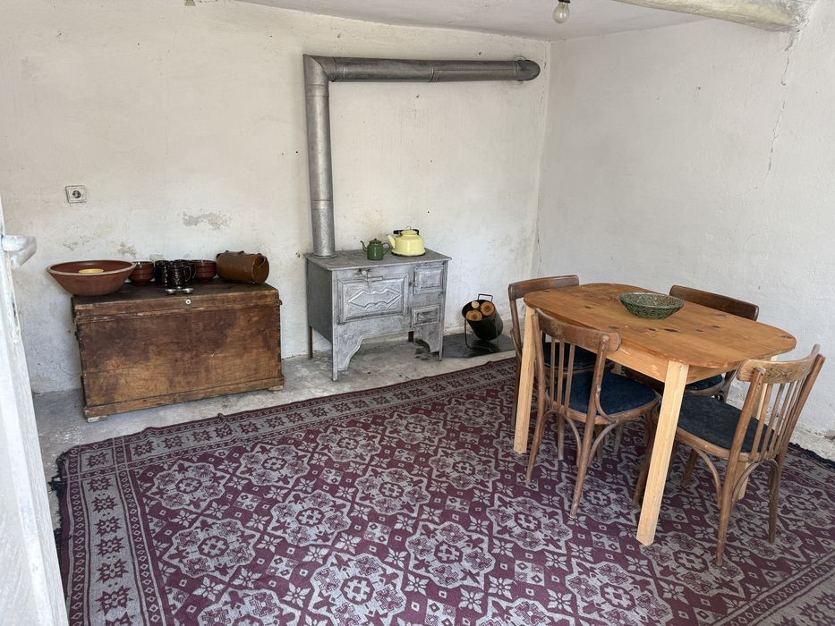 Продавам къща, с. Усойка