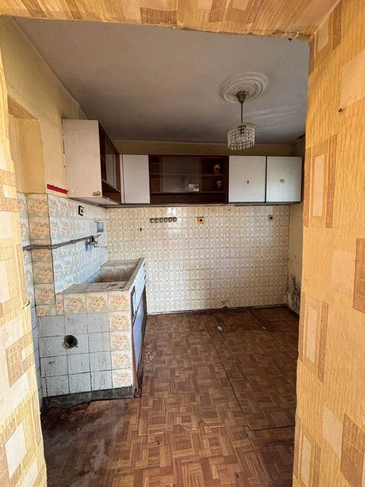 Продава се Къща в с. Брестник, Област Пловдив - 350 кв.м за 510 €/кв.м - Снимка #18