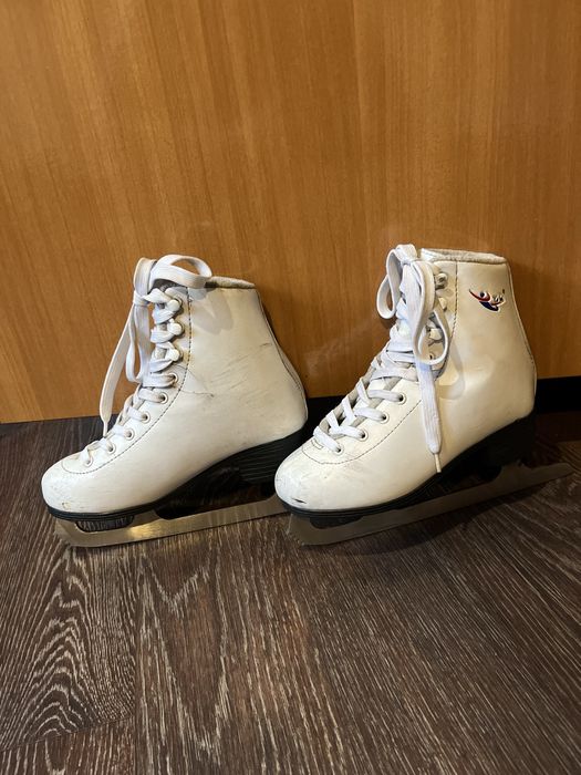 Фигурные коньки 34 размер