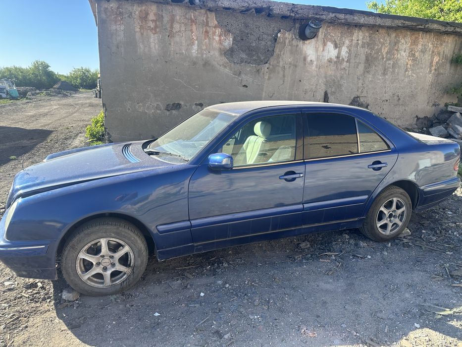Продам машину в сборе.